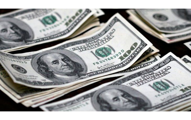ámbito.com | Por menor demanda, el dólar cayó cinco centavos a $ 15,95