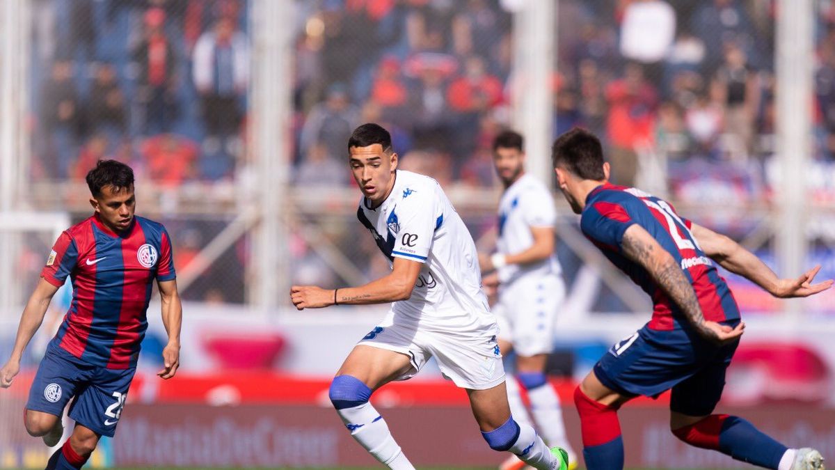San Lorenzo won it over Vélez in an unusual and eternal ending
