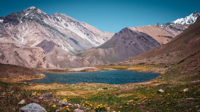 El imponente paisaje que ofrece el Aconcagua a 2000 metros de altura sobre el nivel del mar.