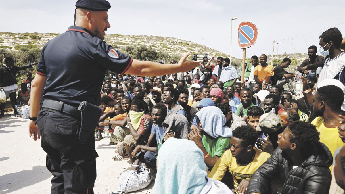 The EU reaches an agreement to reform immigration laws