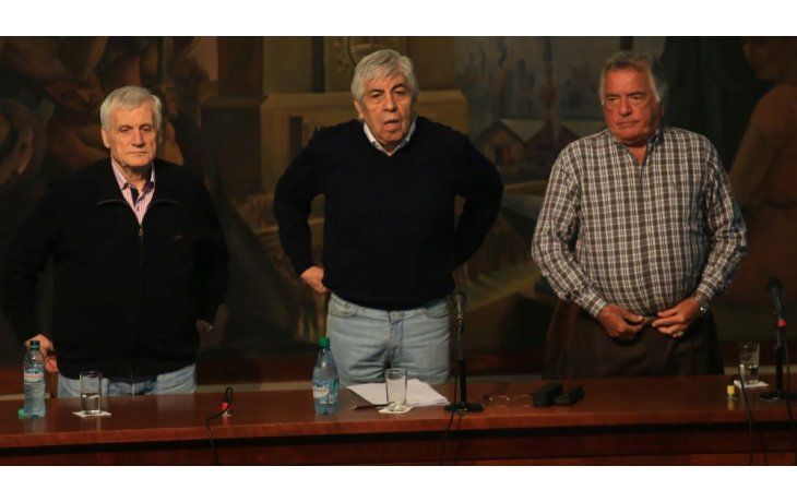 El Gobierno salió a responderle a la CGT tras el duro documento que difundió este viernes.