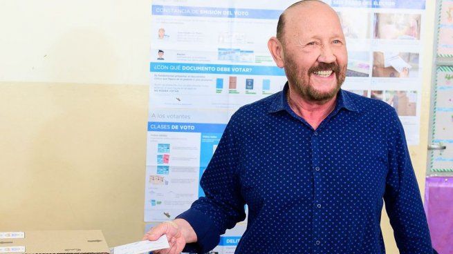 Insfrán utilizó sus redes sociales para informar que a partir del martes 27 de febrero se dará inicio al pago de sueldo de activos y pasivos de esa provincia con el incremento del 25% anunciado semanas atrás.