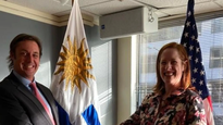 La embajadora de Estados Unidos en Uruguay destacó la relevancia del sector TI local para las relaciones entre ambos países.