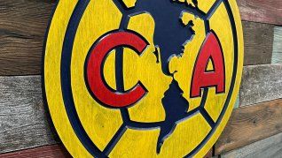 Club América acuerda la venta del 49% de Grupo Ollamani a General Atlantic y The Kraft Group por 490 millones de dólares.