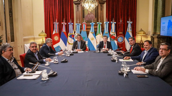 &nbsp;Sergio Massa, en abril pasado con gobernadores norteños. Desde el NOA y NEA ponen los ojos en el tigrense, ahora en su rol de megaministro económico, en pos de una tarifa diferencial de energía para la región.