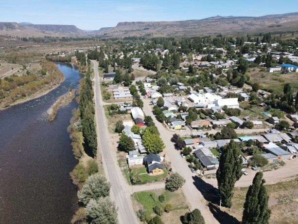La localidad tiene mucho para ofrecer, gracias a que está rodeada de un entorno natural que resalta por su belleza. La localidad tiene mucho para ofrecer, gracias a que está rodeada de un entorno natural que resalta por su belleza.