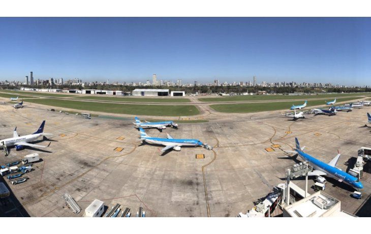 ámbito.com | La nueva torre de control de Aeroparque costó $ 205 millones y estará operativa desde octubre próximo.