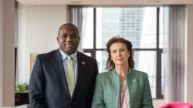 La Canciller Diana Mondino y su par británico, David Lammy.