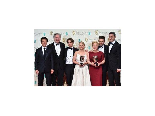 El elenco de Boyhood, gran ganadora de los galardones británicos.