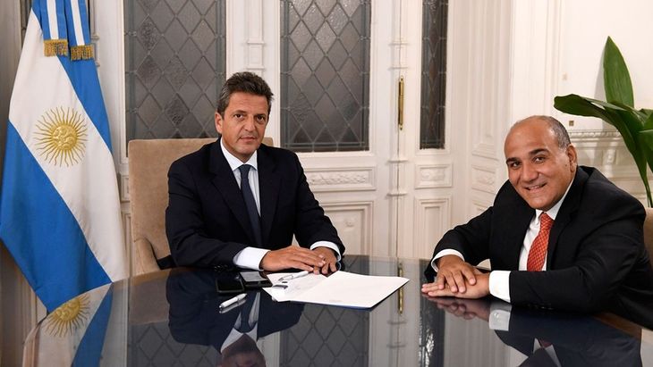 Sergio Massa debuta como ministro en su primera reunión de Gabinete.