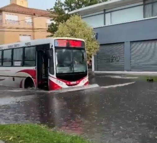 Mar del Plata: fuerte temporal de lluvia y granizo Mar del Plata: fuerte temporal de lluvia y granizo