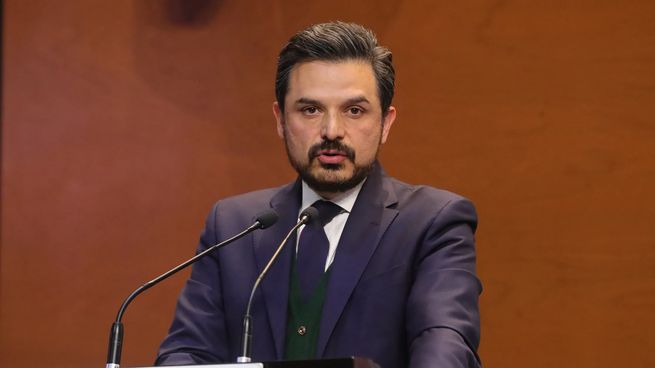 Zoé Robledo encabezó la sesión de Protección Civil donde se detallaron las acciones de capacitación y preparación frente a desastres naturales.