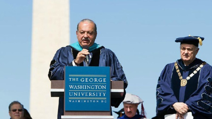 Carlos Slim Helú plantea un cambio radical en la educación de México y pone a Estados Unidos como ejemplo Carlos Slim Helú plantea un cambio radical en la educación de México y pone a Estados Unidos como ejemplo
