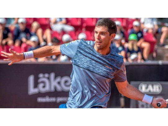 Federico Delbonis continúa en carrera en Bastad.
