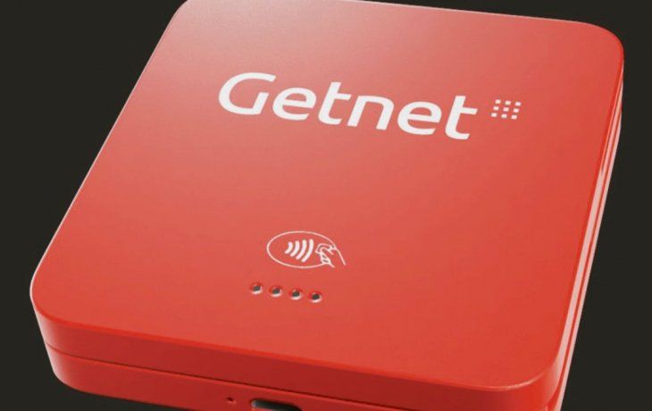 “Aparatito”. Así bautizó Santander al lector de tarjetas de Getnet.&nbsp;