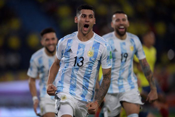 Argentina se quedó y Colombia empató en la última jugada