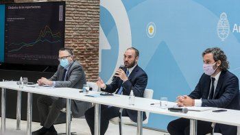 El ministro de Economía, Martín Guzmán, mostró gráficos y cifras vinculadas al Presupuesto 2021 y garantizó el cumplimiento de las metas propuestas.