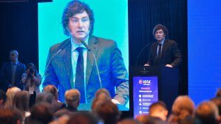 Javier Milei anunció cesantías en el empleo estatal en el IEFA Latam Forum.