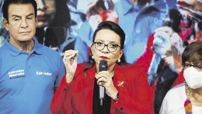 El triunfo de Xiomara Castro constituye una reivindicación de la gestión de su marido, Manuel Zelaya, depuesto por un golpe en 2009.
