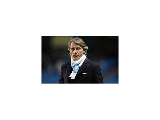 Mancini no cree que Tevez vuelva a jugar en Manchester City.