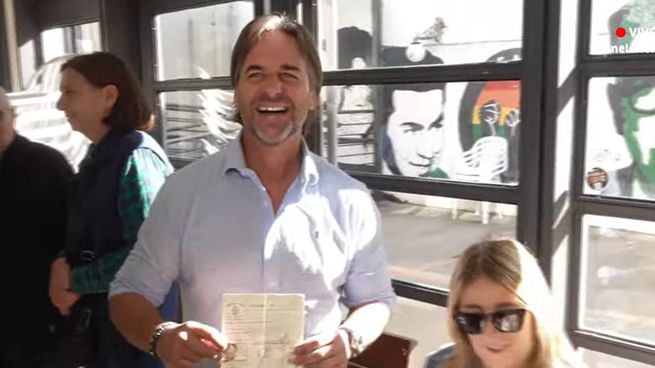 Luis Lacalle Pou cuestionó que se hable de reducir el proceos electoral.