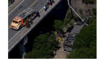 Murió gendarme y son 43 las víctimas por accidente en Salta