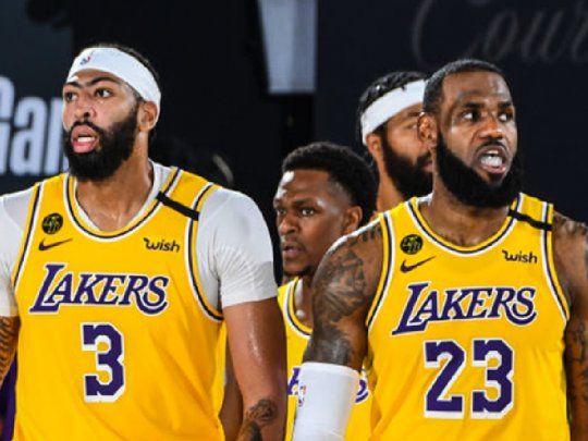 Anthony Davis y LeBron, las caras de los Lakers