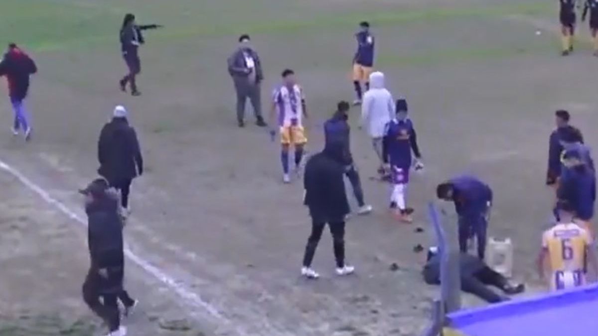 They prohibited access to the stadiums to fans who assaulted Luis Ventura