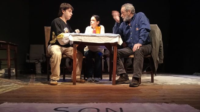 “Theater on alert”, a new cycle of political theater, begins today