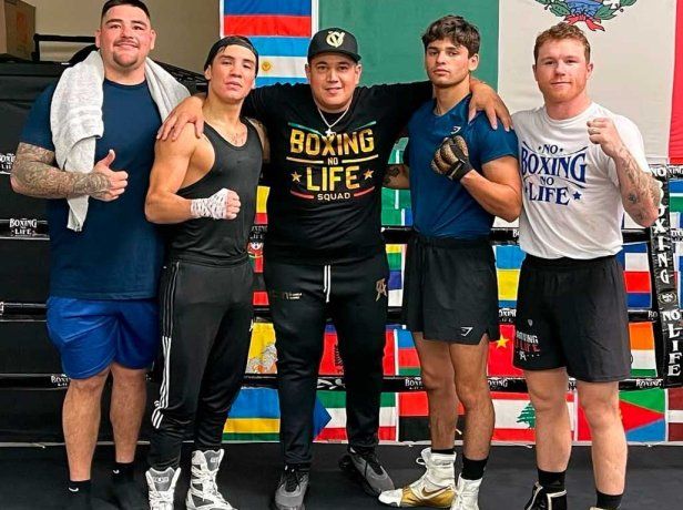 Eddy Reynoso, entrenador y manager del Canelo Team, se defiende de las acusaciones que lo indican de dopar a sus boxeadores.