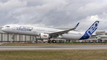Airbus lanzó el A320 Neo y A321 Neo, dos aviones con la más moderna tecnología y un ahorro superior al 20% en el consumo de combustible.