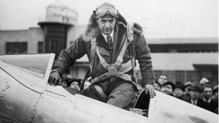 Howard Hughes, el productor cinematográfico de Hollywood más rico del siglo XX.