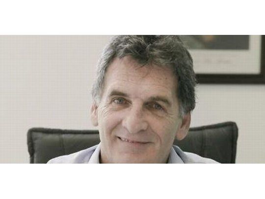 Claudio Avruj.