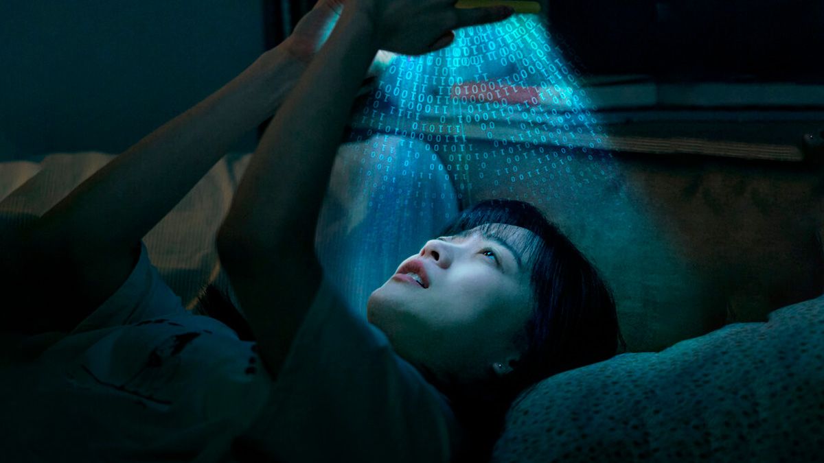 Netflix: the Korean film about the dark consequences of a young woman who loses her phone