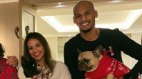 Se cae. El pase de Fabinho a Al-Ittihad está en suspenso por sus perros.