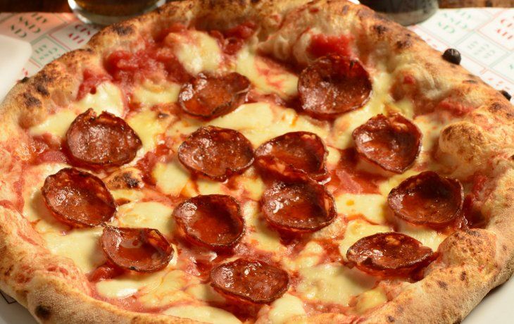 Pizza estilo napoletana