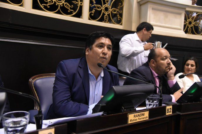 Escándalo en Zárate: a lo guapo y con amenazas, diputado PRO afirma haber  manipulado votos de