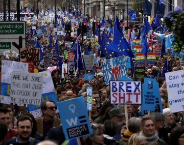 Masiva movilización en Londres pidió nuevo referendo sobre el Brexit