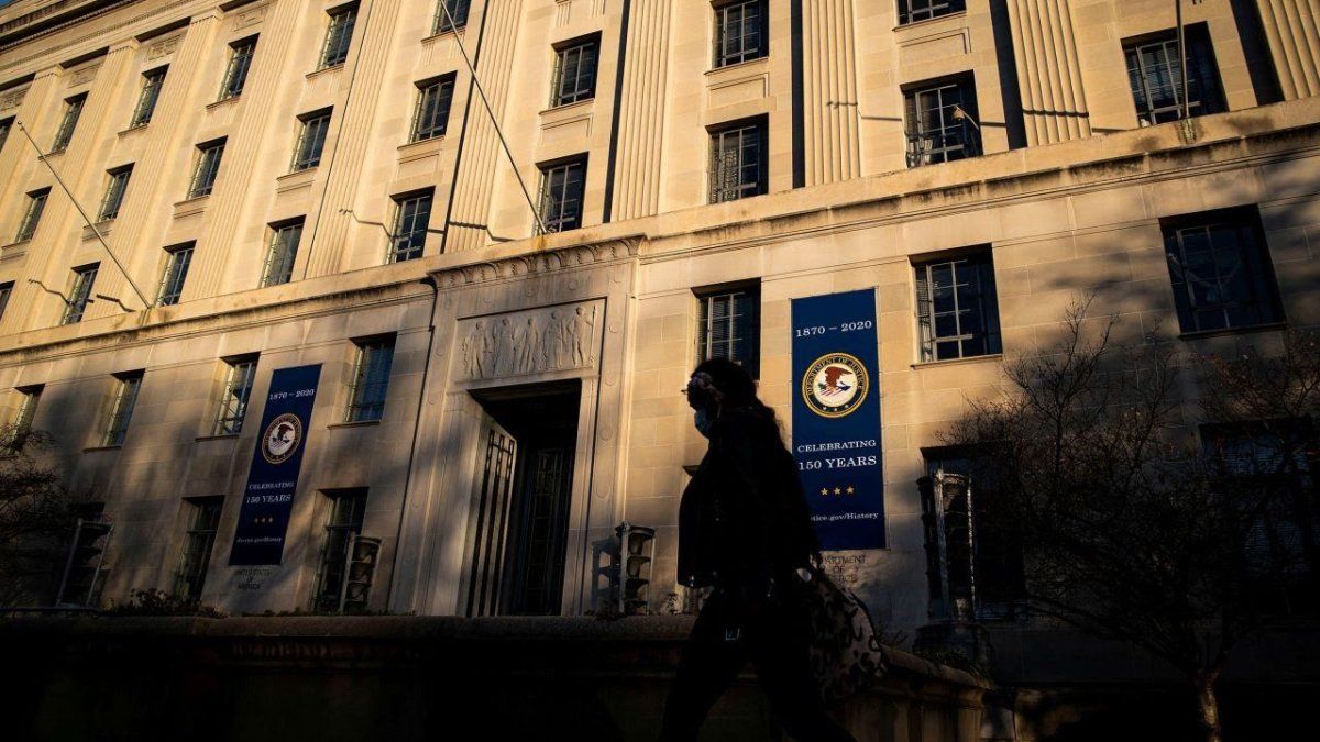 The US arrested two Chinese citizens accused of military espionage