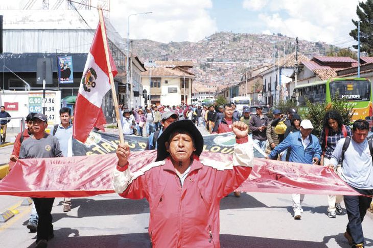 TO THE CAPITAL.  Demonstrations from all over Peru converged yesterday in Lima to demand the resignation of the president, Dina Boluarte, the dissolution of Congress and the launching of a constitutional process.