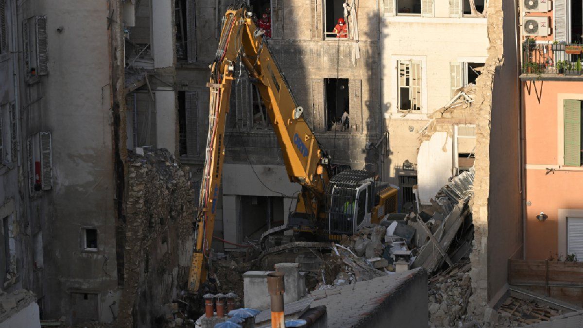 Derrumbe De Edificio En Marsella: Encontraron A Los Dos últimos Cuerpos