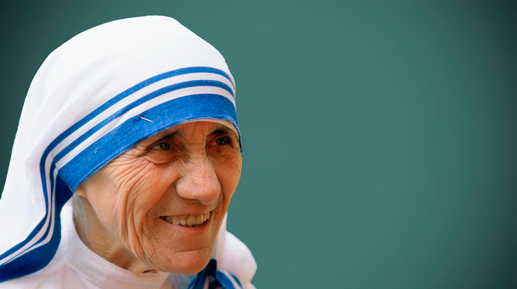 Nace Agnes Gonxha, madre Teresa de Calcuta, en 1910, monja católica de origen albanés naturalizada india, premio Nobel de la Paz 1979.