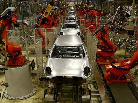 La industria automotriz británica habla de un año perdido.