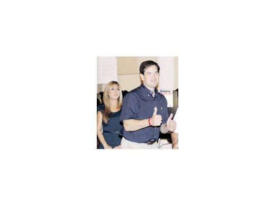 Marco Rubio se convirtió anoche en el tercer cubano-estadounidense en llegar al Senado de EE.UU. Se trata de un ultraconservador de 39 años y fuerte carisma, carta destacada del movimiento del Tea Party.