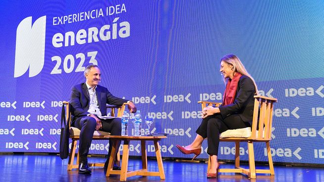 IDEA Energía 2023. Flavia Royón y Marcos Bulgheroni, group CEO de Pan American Energy (PAE).