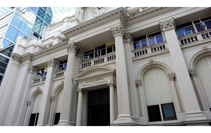 ámbito.com | Llegaron los dólares del FMI y las reservas del Banco Central aumentaron en u$s 6.175 millones