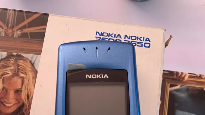 Nokia 3650 de 2003 publicado en Mercado Libre.