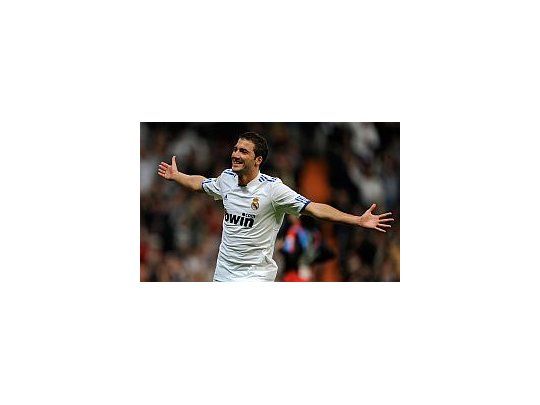 Higuaín es el principal objetivo de Roma