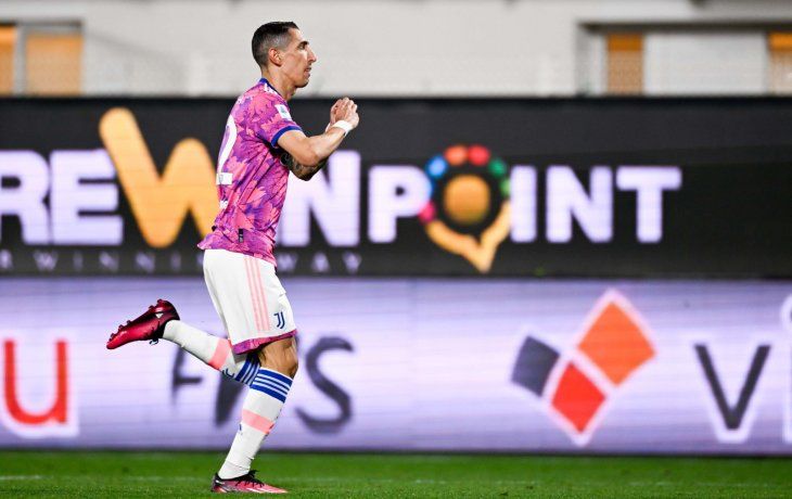 Corazón. Ángel Di María selló el triunfo de Juventus y tuvo su célebre festejo.