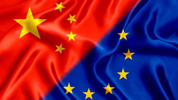 China avanza sobre una nueva vía comercial que une Asia y Europa por el norte de Rusia y evita rutas tradicionales como Suez. El corredor abre un nuevo escenario estratégico en la creciente competencia entre Beijing y Washington. China avanza sobre una nueva vía comercial que une Asia y Europa por el norte de Rusia y evita rutas tradicionales como Suez. El corredor abre un nuevo escenario estratégico en la creciente competencia entre Beijing y Washington.